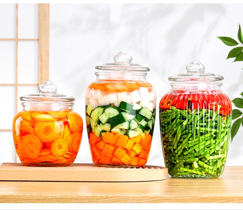 Glass jar (must take 20)