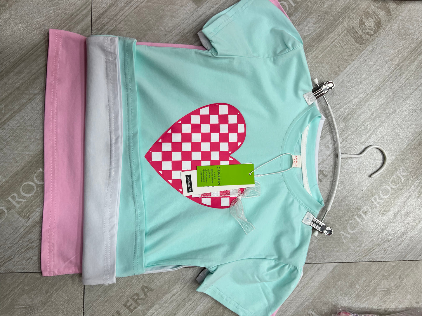 Baby girl fashion top (must take 100)