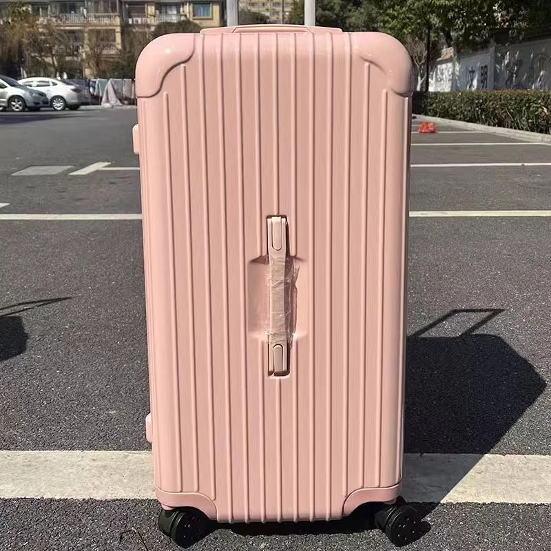 Trending style suitcase