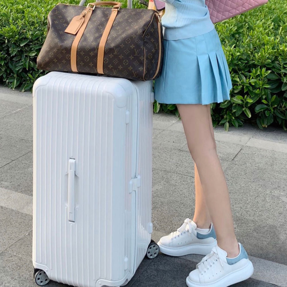 Trending style suitcase