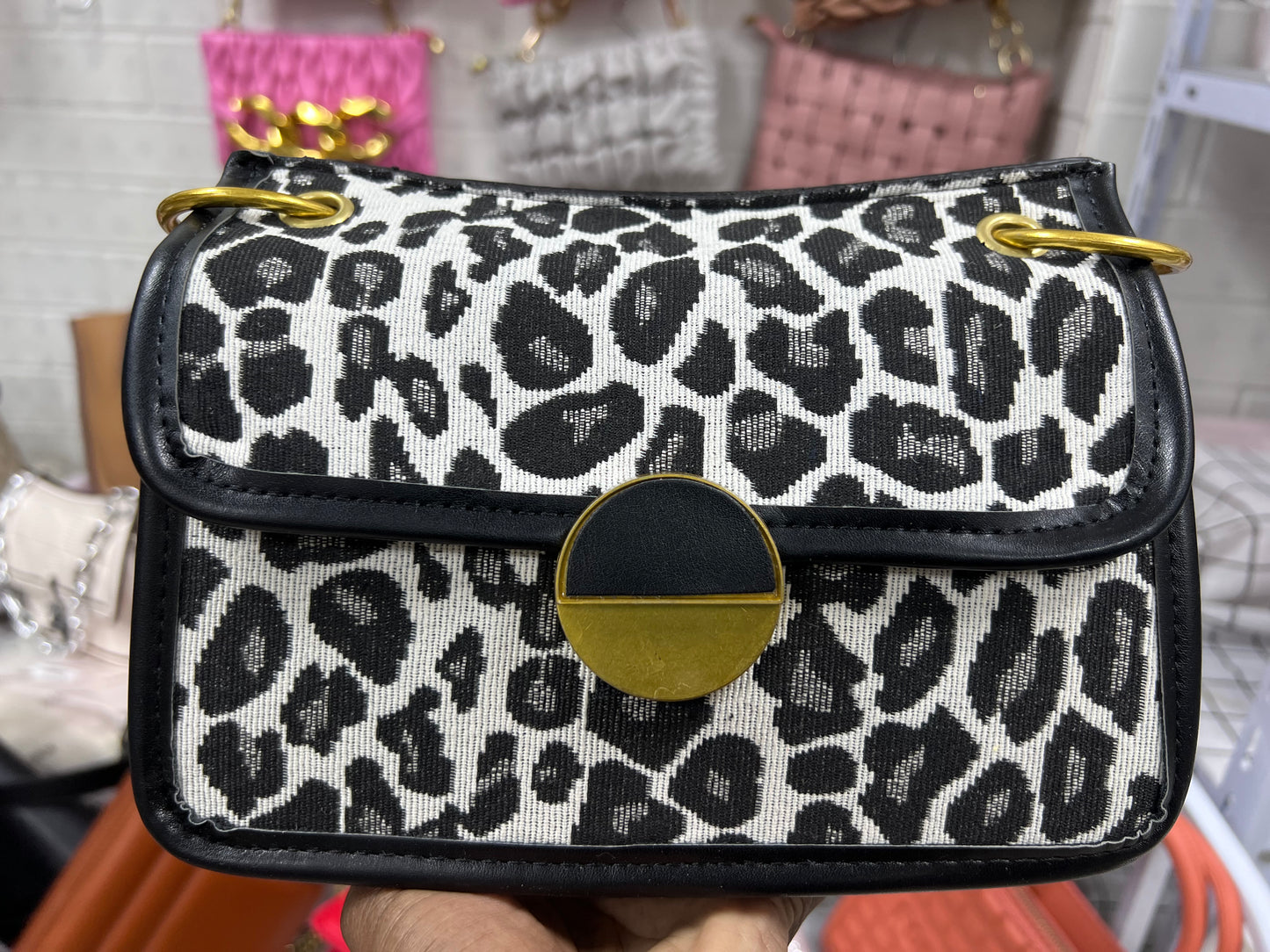 Beauty Nainai Pochi buyers (must take 100)