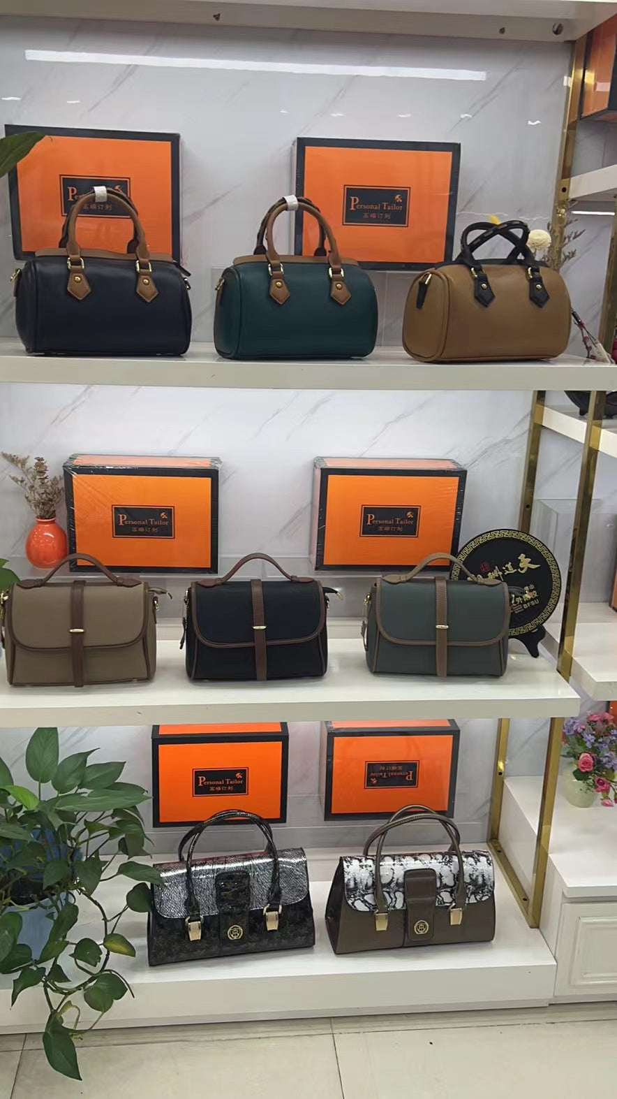 Assorted leather bags (must take 100)