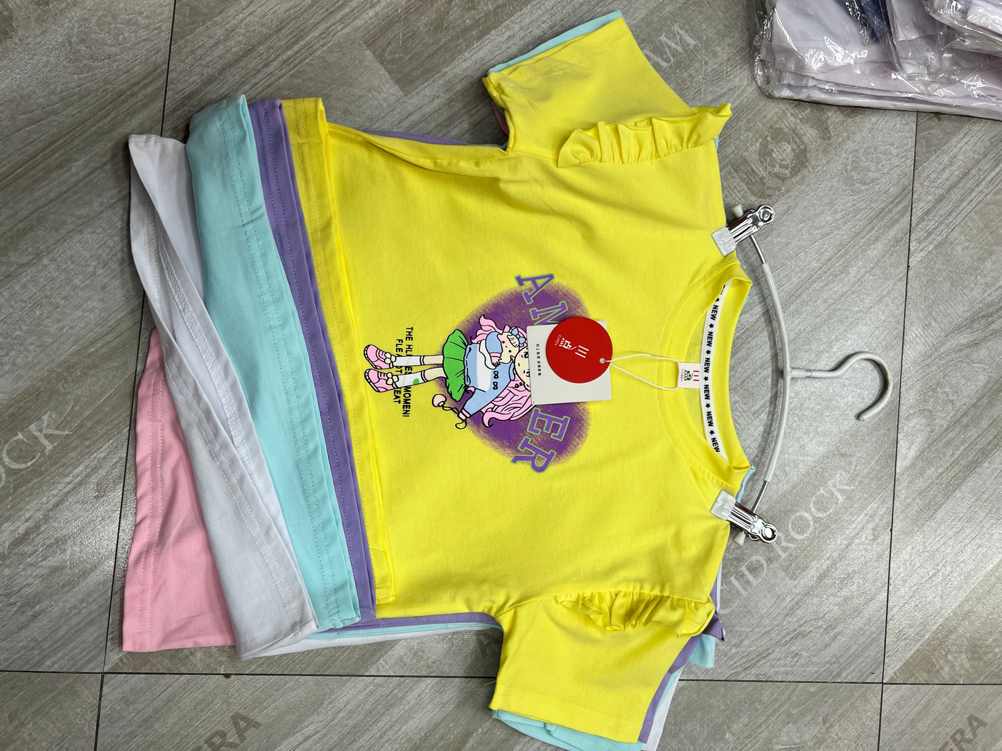 Baby girl fashion top (must take 100)