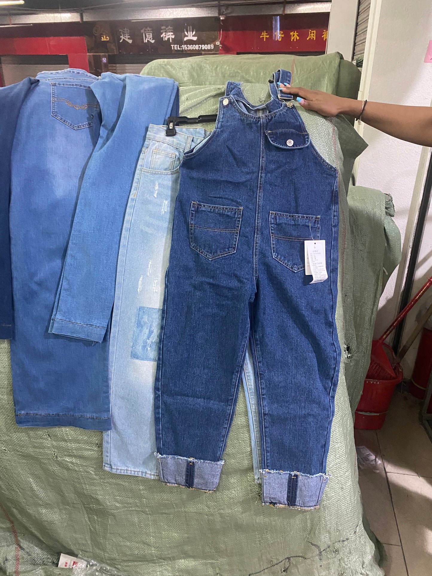 Assorted Lady Jeans