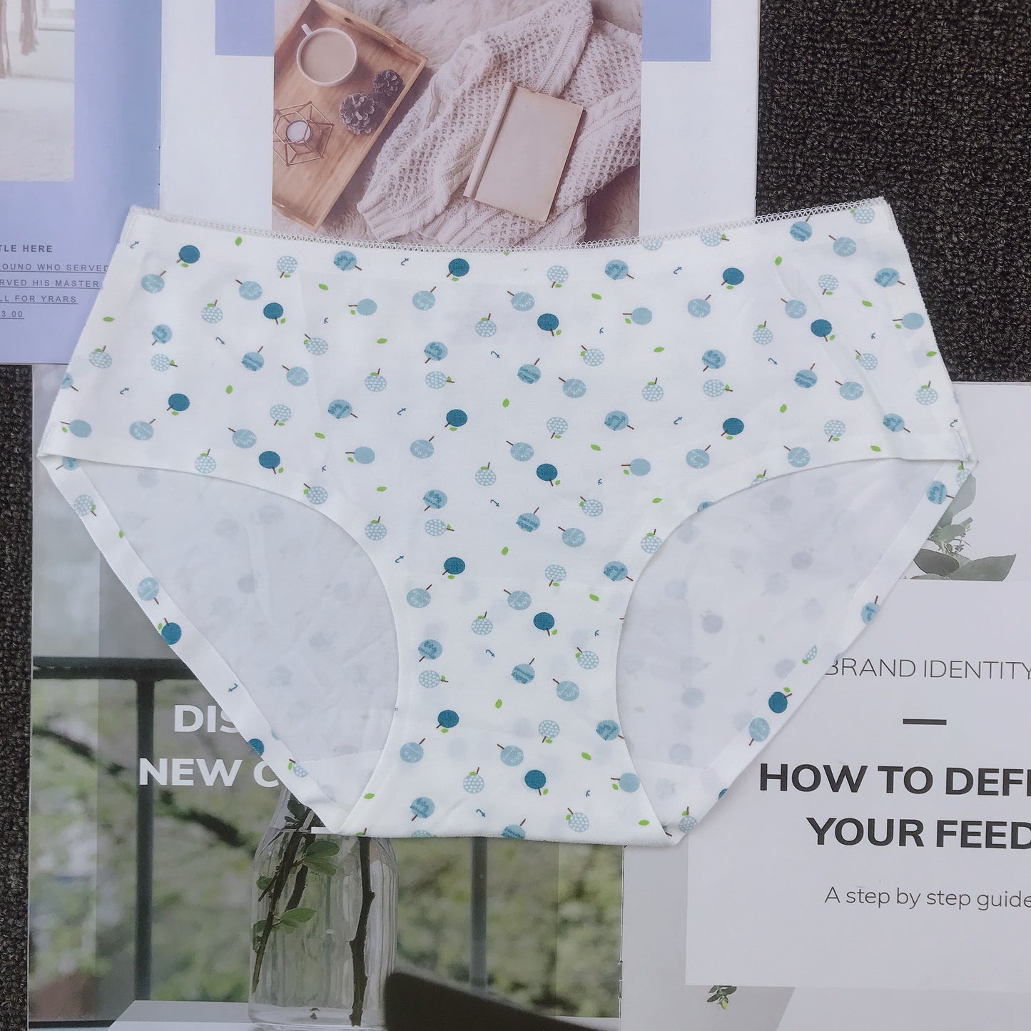 Cotton Seamless briefs